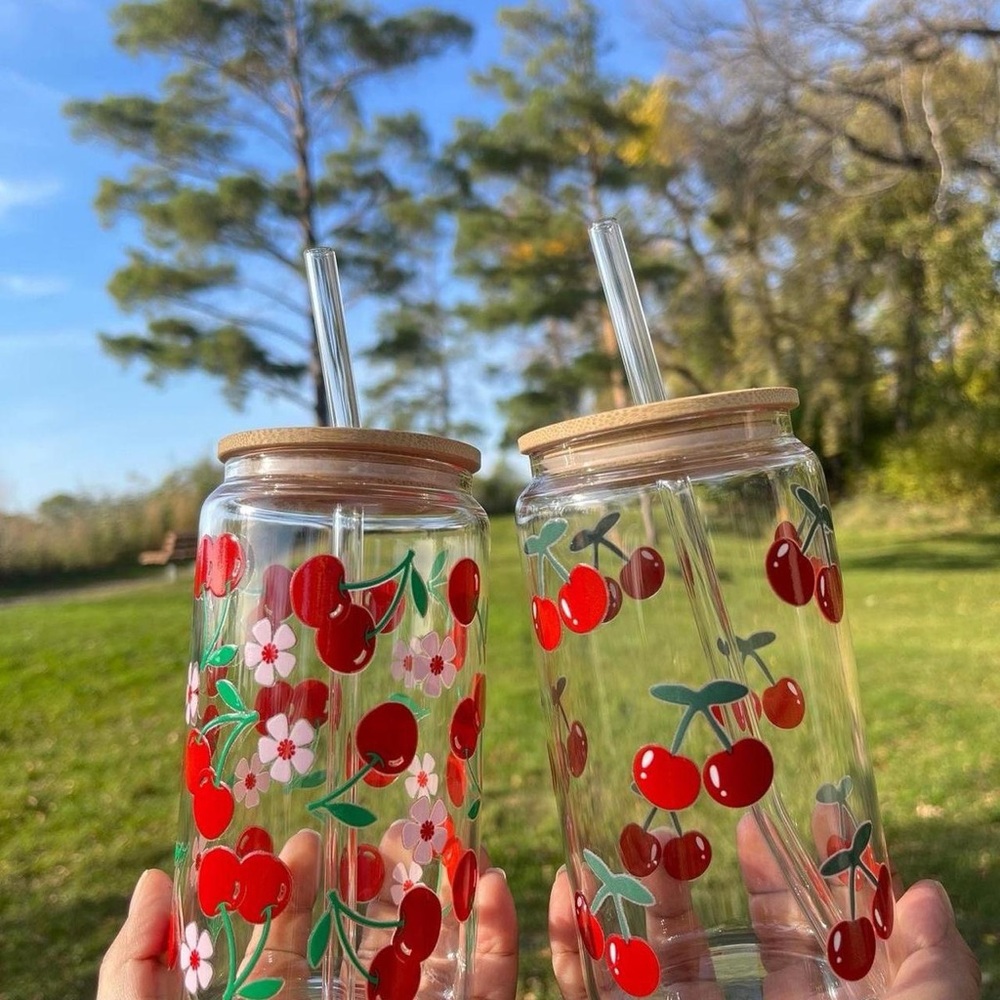 Cherry and Floral Glass Tumbler with Bamboo Lids